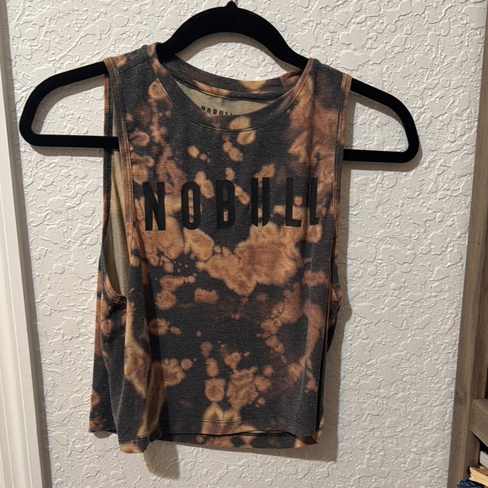 NOBULL Black and Brown Graphic Crop Muscle Tee